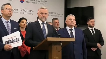 TK strany SMER-SSD k mimoriadnej schôdzi k transakčnej dani