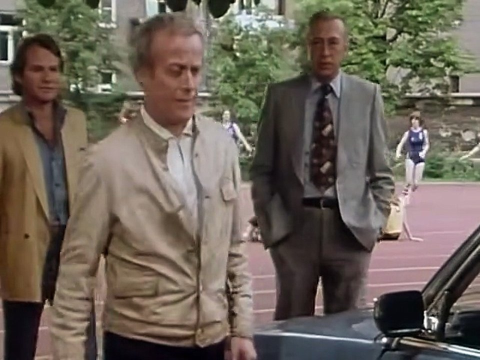 Derrick S05E10 Der Spitzel