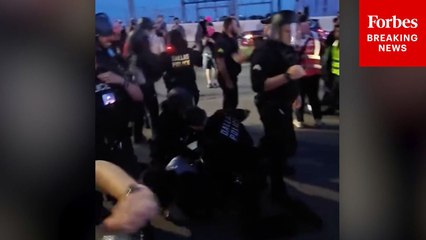 RAW VIDEO: Dallas, Texas Police Detain Anti-ICE Protesters During Demonstration