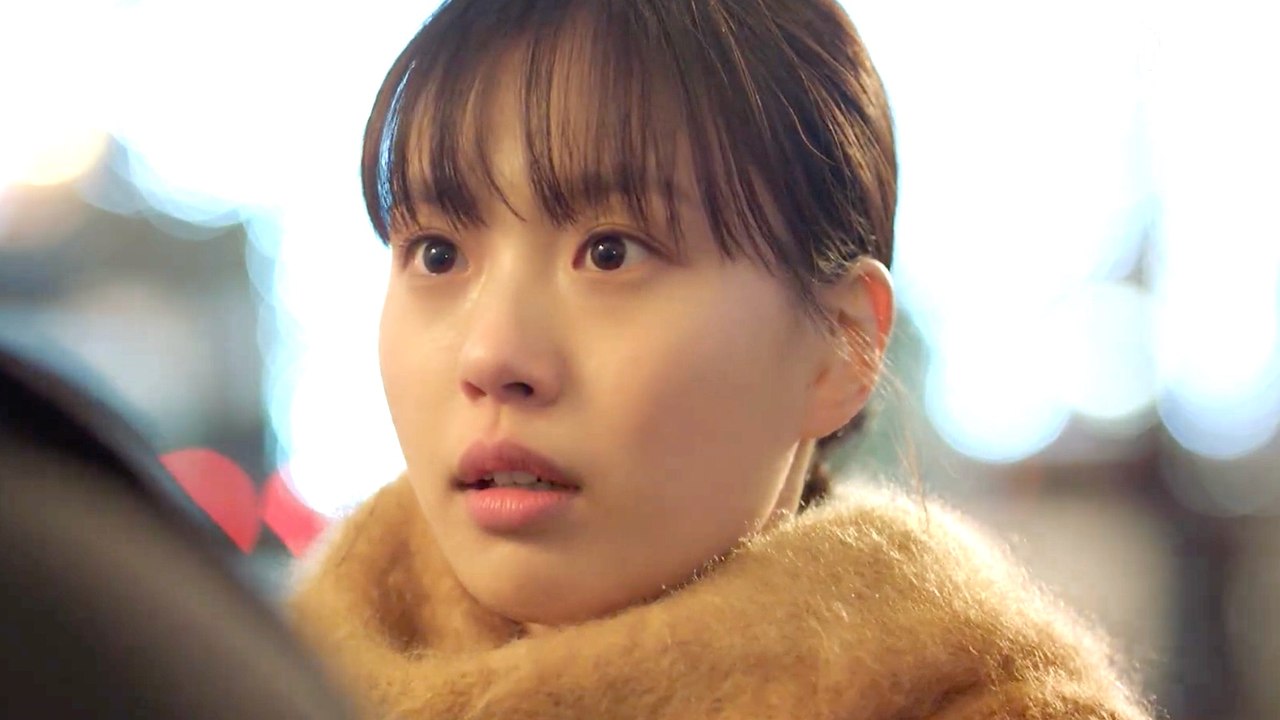 A Romantic Moment on Netflix’s Tastefully Yours