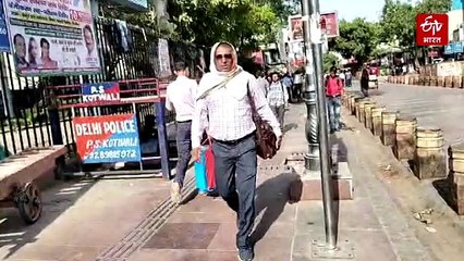 दिल्ली में 50 डिग्री जैसी लग रही गर्मी, मजदूरों-रिक्शा चालकों का हाल बेहाल, जानिए आज कितना रहा तापमान?