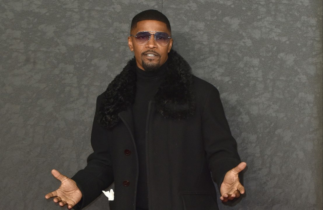 Jamie Foxx breaks down in tears at BET Awards after he was given 'second chance' at life