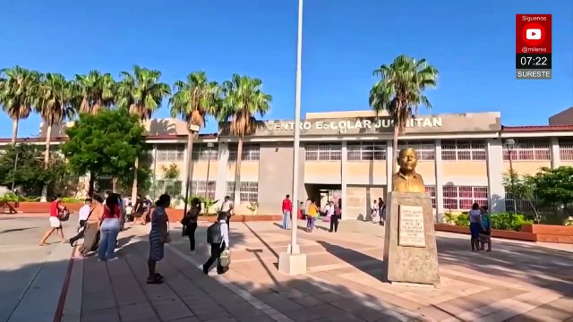 Más de 11 mil alumnos regresan a clases en Oaxaca tras 20 días de paro laboral