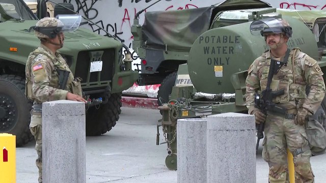 Trump mobiliza fuzileiros navais e aumenta a tensão nos protestos de Los Angeles