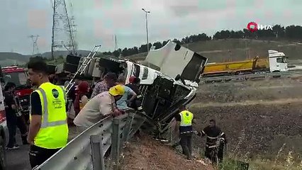 Gebze'de karpuz yüklü tır devrildi! Feci kazada 1 ölü 3 yaralı