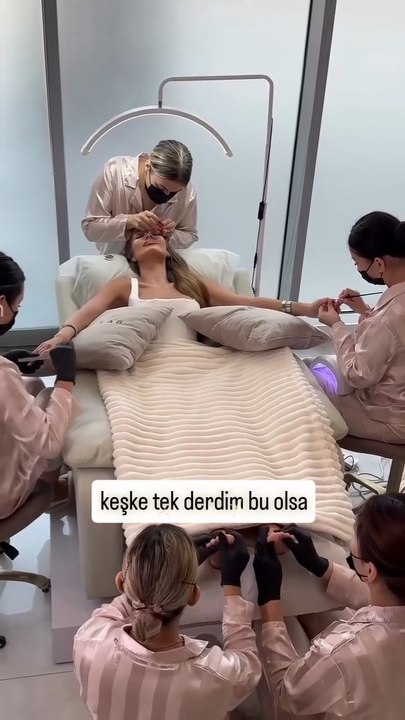 CÜZDANIM PARA İLE DOLUYOR TAŞIYOR VARDI BİRDE 💵
