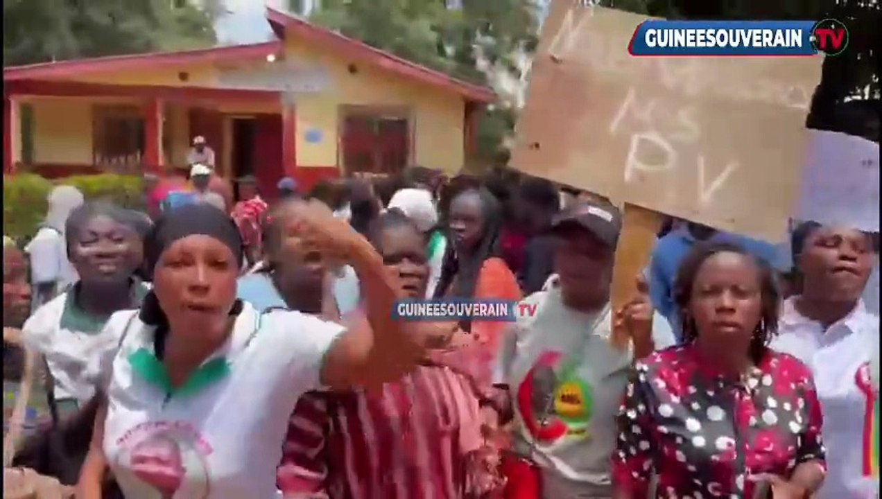 Les étudiants des écoles de santé manifestent aussi à Boké