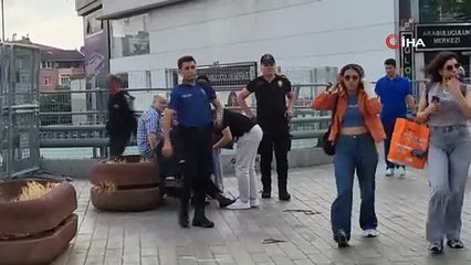 Adliye meydanındaki bariyerler rüzgarın etkisiyle 2 personelin üzerine devrildi