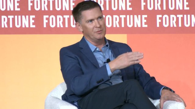 Brooks Running CEO reveals business advice from Warren Buffett’s Berkshire Hathaway