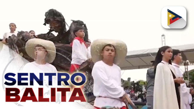 Land at air military parade, idinaos bilang bahagi ng pagdiriwang ng Araw ng Kalayaan; higit sampung floats, pumarada habang Filipino festivals, ibinida