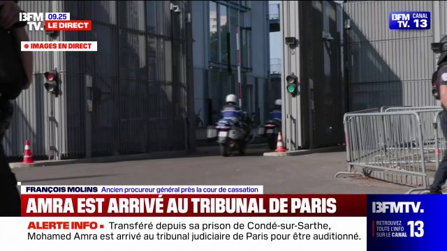 Le narcotrafiquant Mohamed Amra arrive au tribunal judiciaire de Paris pour être interrogé