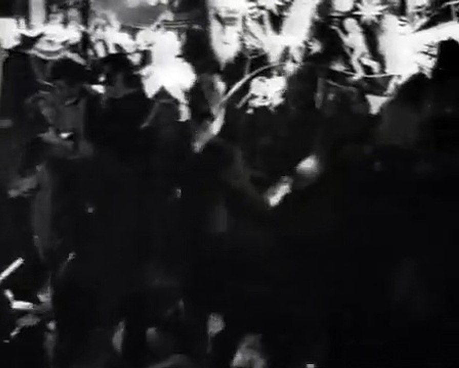 Johnny Hallyday – Inauguration du Backstreet (FR3 Télé Caroline, 31 Janvier 1989)