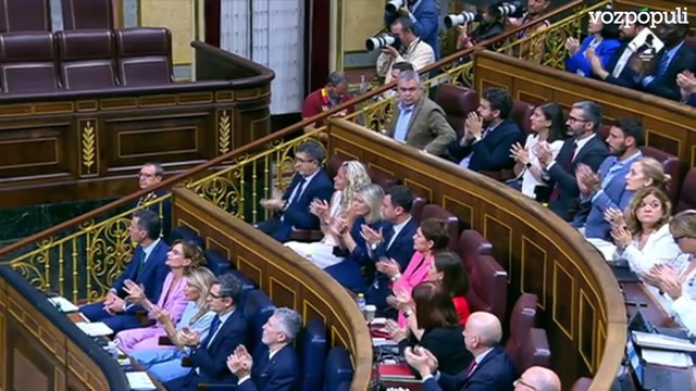 Feijóo pregunta y Sánchez se va por las ramas: cara a cara en el Congreso