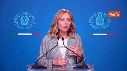 Meloni a Confcommercio: Mimettiamo al centro autonomi e professionisti