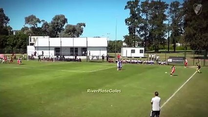 Algunos de los mejores goles de Mastantuono en las inferiores de River