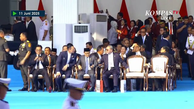 Momen Dedi Mulyadi Ngobrol Bareng Panglima TNI & Kasad Saat Peresmian Kampus Universitas Pertahanan