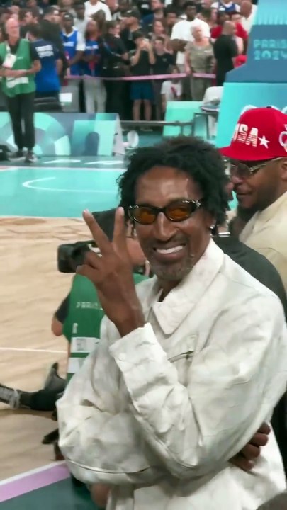 Scottie Pippen NBA #nba #sport #pippen #scottie #scottiepippen #nba #legend #history #sports #basketball #jordan #michaeljordan #bulls #chicago #chicagobulls #usa #olympics #olympics2024 #gold #rodman #kerr #stevekerr #hello