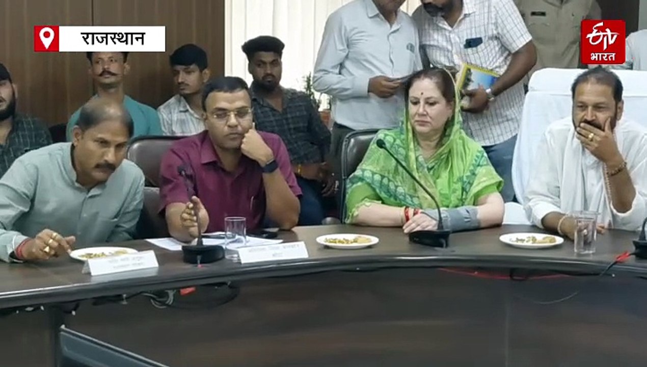मंत्री सुमित गोदारा ने जिला रसद अधिकारियों को लगाई फटकार, कहा-गिव अप अभियान में बरती जा रही ढिलाई