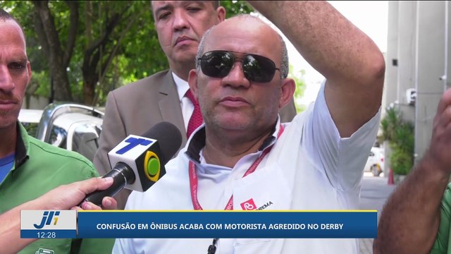 Confusão no ônibus acaba com motorista agredido no Derby