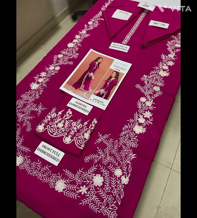 Embroidery suit