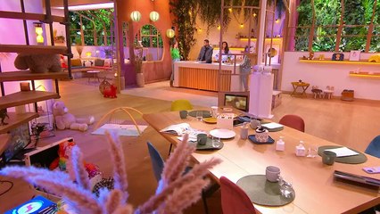 Agathe Lecaron présente "La maison des maternelles" le mercredi 11 juin 2025 sur France 2.