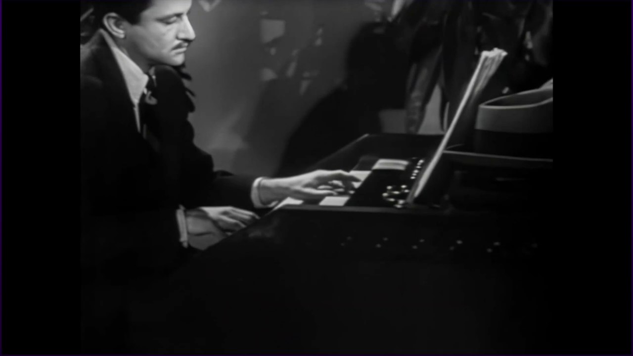 Grandberg played the Hammond organ