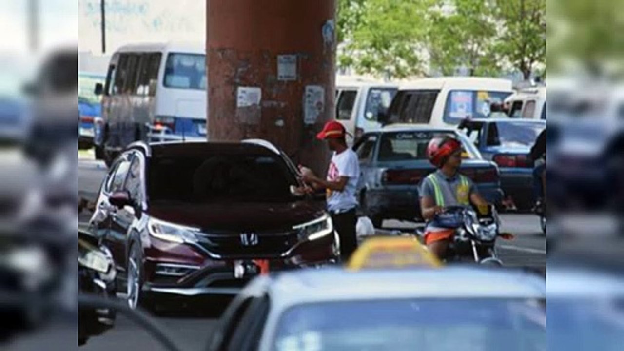 Faride destaca labor para sacar limpiavidrios de las calles