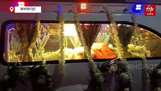 শেষযাত্রায় সারাক্ষণ পাশে প্রাক্তন স্ত্রী অনন্যা, জয় বন্দ্যোপাধ্যায়কে নিয়ে স্মৃতিমেদুর রুদ্রনীল-ঋতুপর্ণা