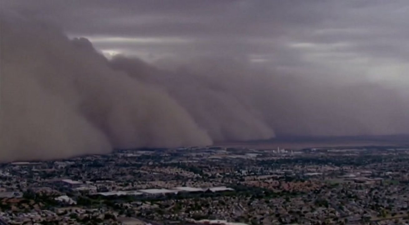 Time-lapse video shows haboob dust storm blanketing Arizona