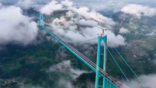 China prueba el puente más alto del mundo
