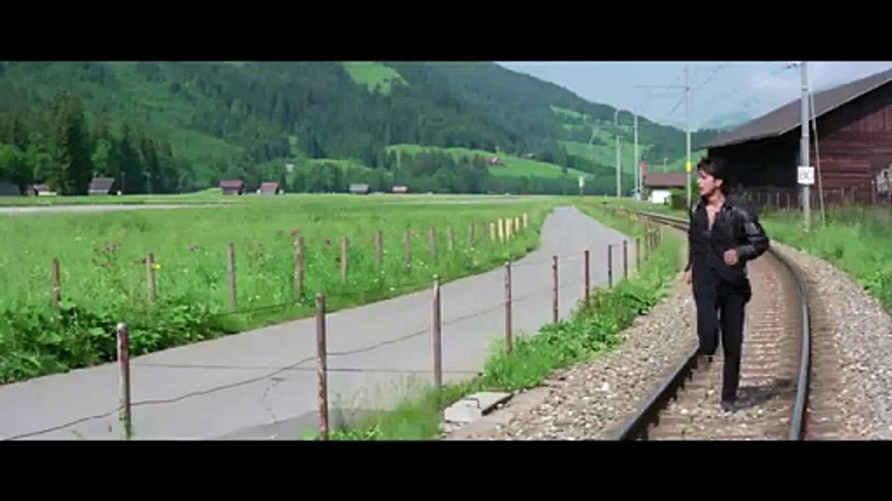 Tumhe Kaise Main Bataoon/Dastak (1996)/ Sushmita Sen, Mukul Dev , Abhijeet