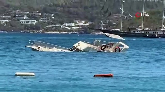 Ünlü tatil cennetinde tekne battı