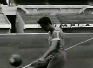 Charro Moreno (Argentina) - Freestyle Football