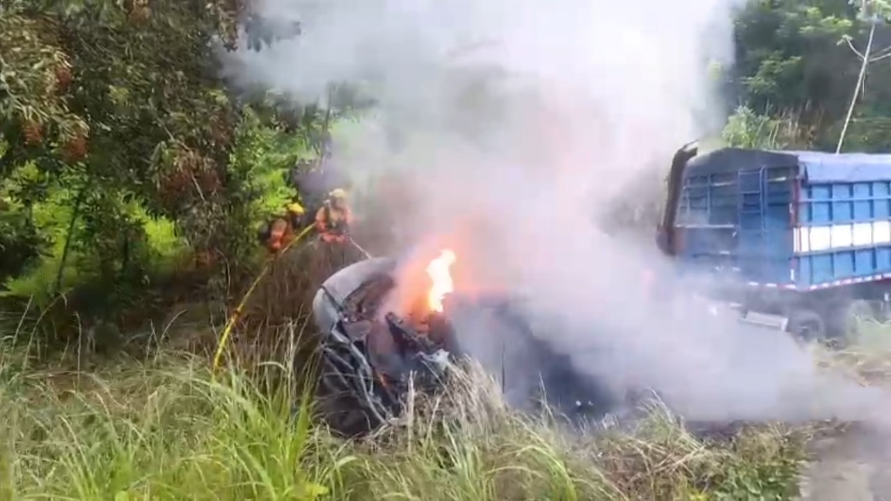 ext-incidente-trailer-puerto-cortes-260825
