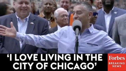 'We Live In A Thriving City': Chicago Pastor Sings Praises Of Local Immigrant Communities