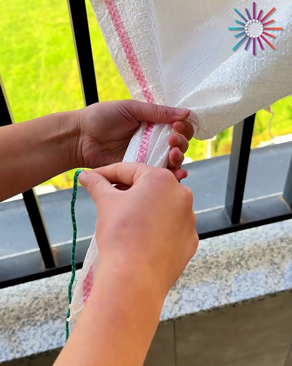 You’ll never tie a corner bag the same way