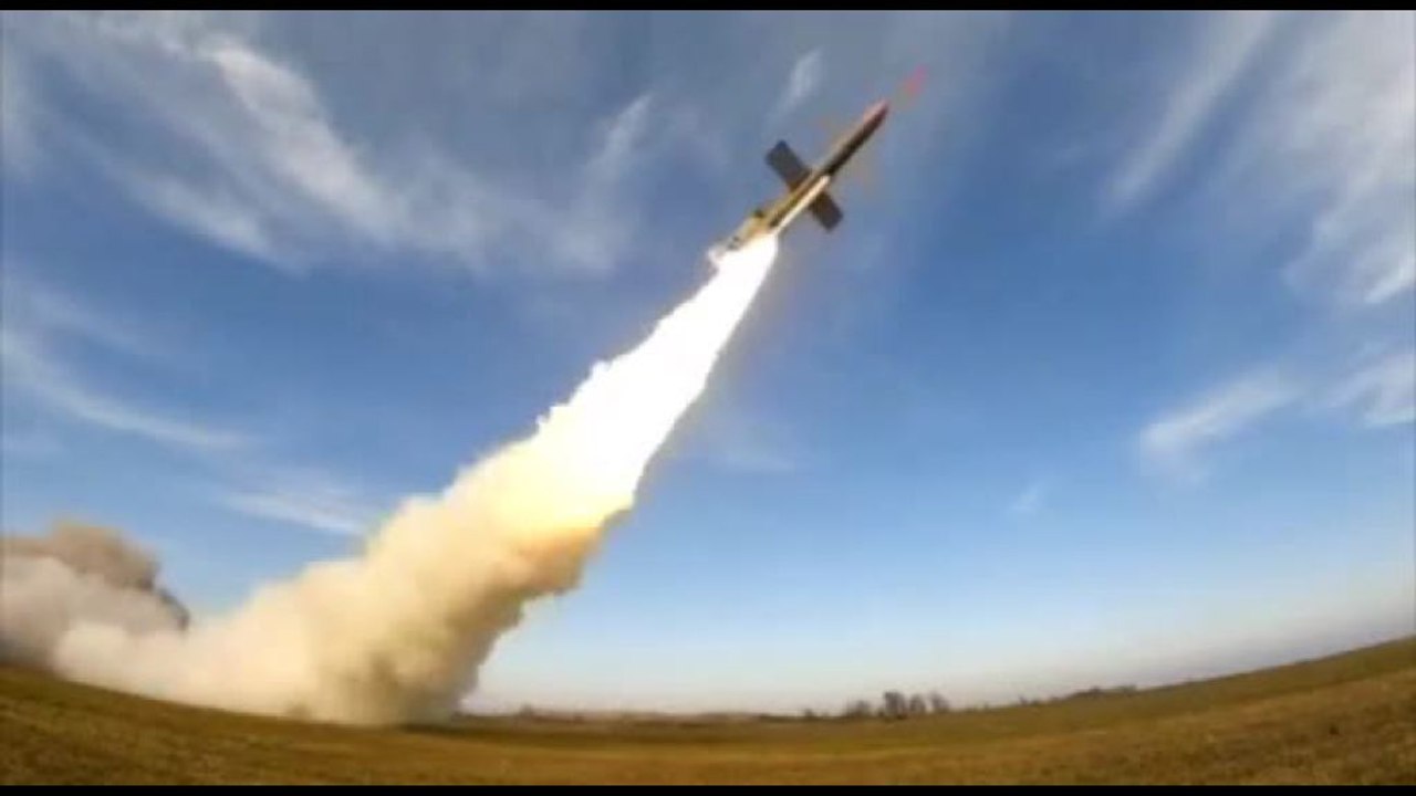 L'Ucraina testa "Flamingo" un nuovo missile a lungo raggio