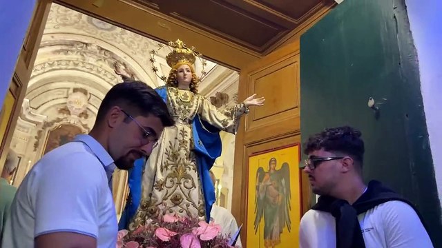 Amalfi (SA) - Breve processione rionale con la statua della Madonna Assunta (22.08.25)