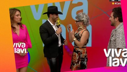 César Quezada, ¿quedó 'flechado' por la Maestra Resurrección?