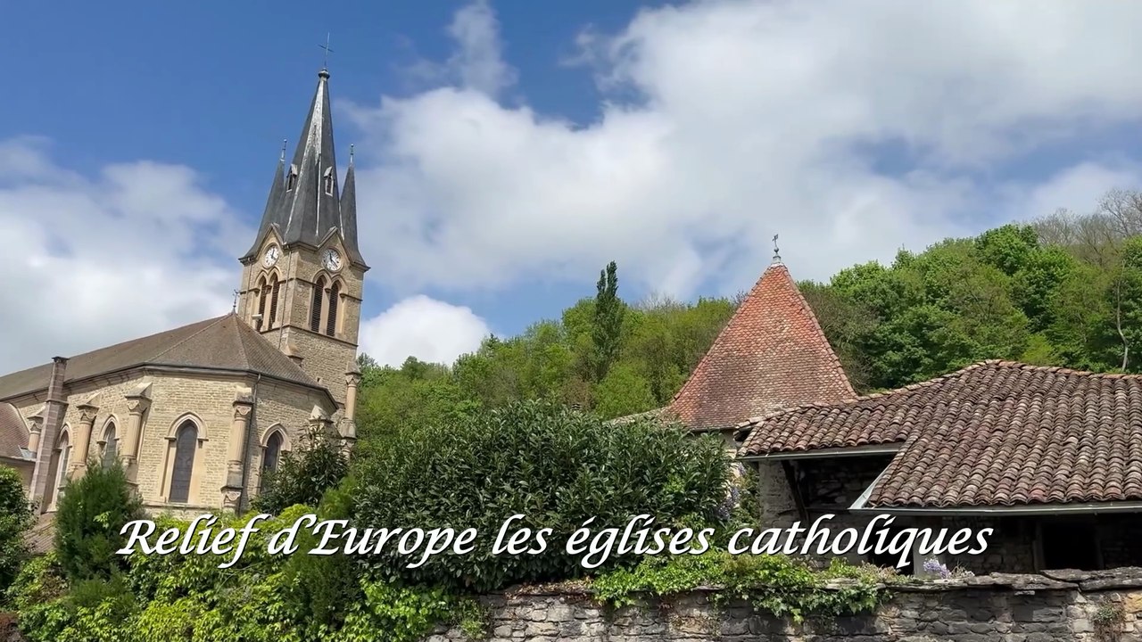 Relief de France  les églises catholiques L’église Saint Martin de Cessieu film JC Guerguy by Ciné Art Loisir