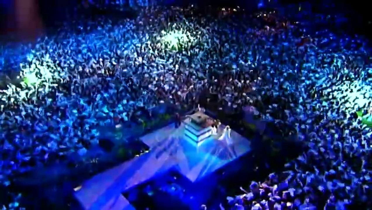 FACE À LA MER — Laroque, Lââm, Fiori, Kaas, MC Solaar /// [Les Enfoirés 2006 : “Le village des Enfoirés” / Le concert, DVD-1] / { Live à la ville de Lyon }