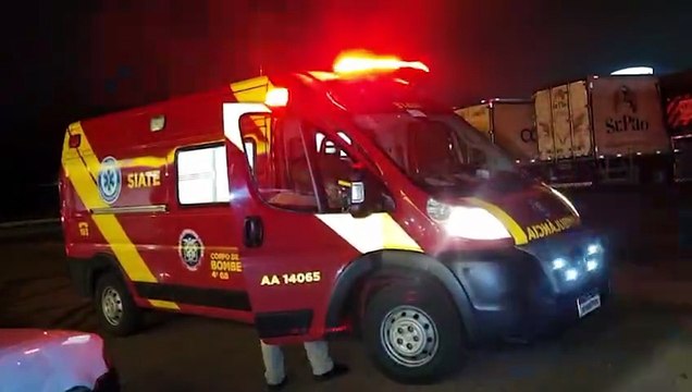 Homem é atropelado por Saveiro no pátio de posto de combustíveis na BR-277, em Cascavel