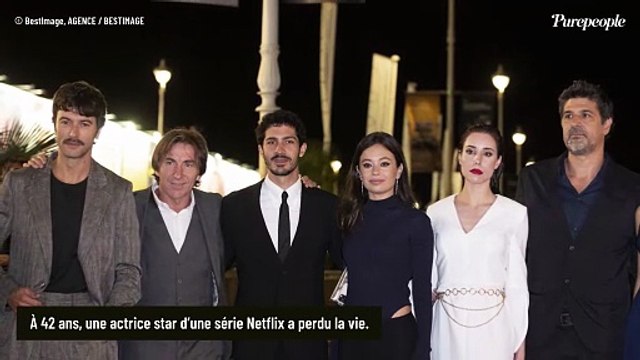 Peu de gens étaient au courant : à 42 ans, une actrice star d’une série Netflix a perdu la vie