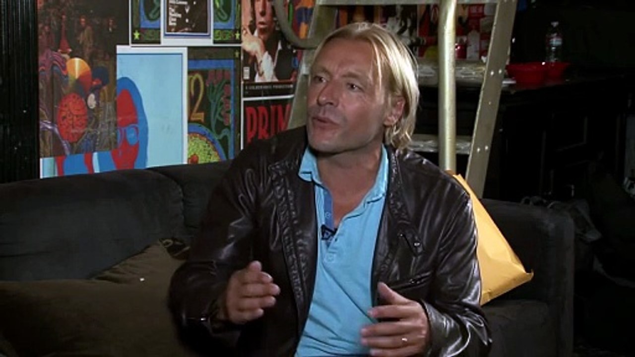 Johnny Hallyday - Interview exclusive à Los Angeles (24 avril 2014) – Avant son concert au Beacon Theatre NYC