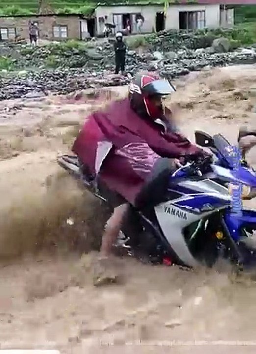 The flood is coming, and so is the danger🌊⚠️