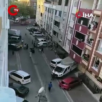Ev sahibi kiracı tartışmasında ortalık karıştı; o anlar kamerada