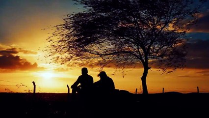 Kaldırım taşları ağlıyor.