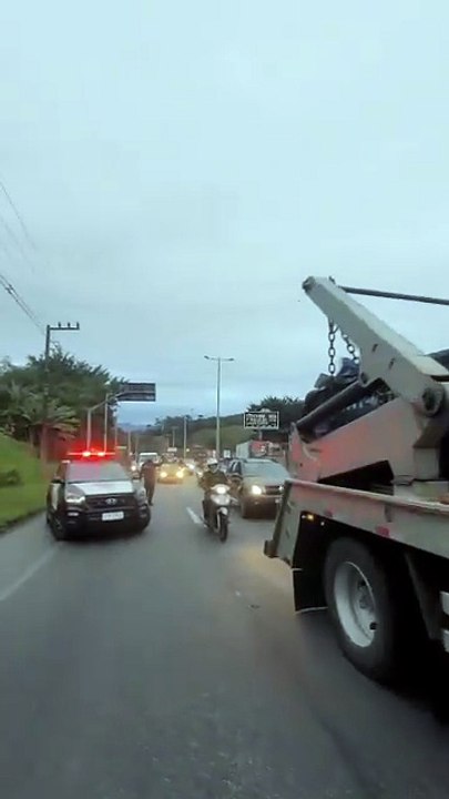 Trânsito de Florianópolis amanhece com filas quilométricas em rodovias movimentadas