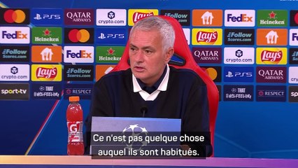 Mourinho explique la défaite : “Un manque d’expérience et un Benfica bien meilleur”