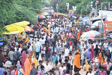 swm news: मेले में बार-बार लगा जाम, रेंग-रेंग कर निकले वाहन